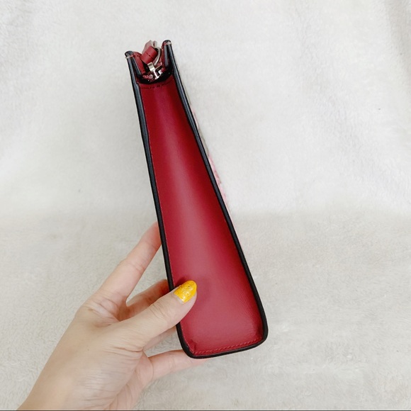 NWT Authentic Gucci Bloom Supreme GG Cosmetic Bag - Picture 4 of 11